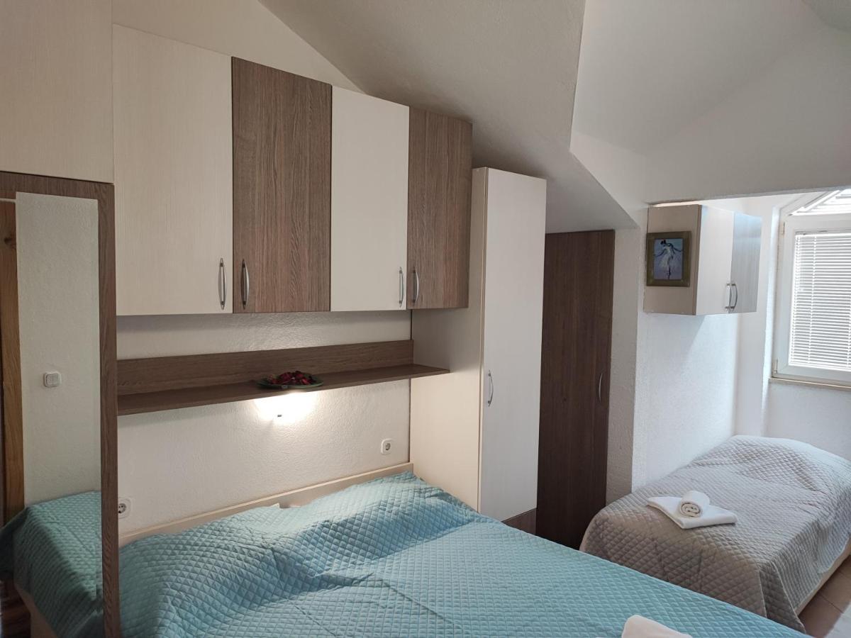 Apartments Villa Kresic Неум Екстериор снимка