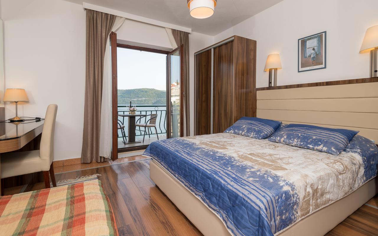 Apartments Villa Kresic Неум Екстериор снимка