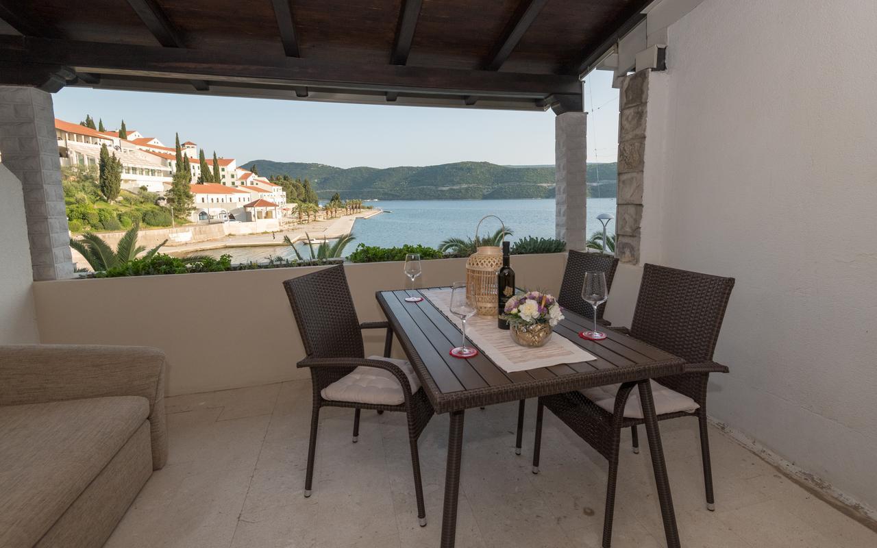 Apartments Villa Kresic Неум Екстериор снимка