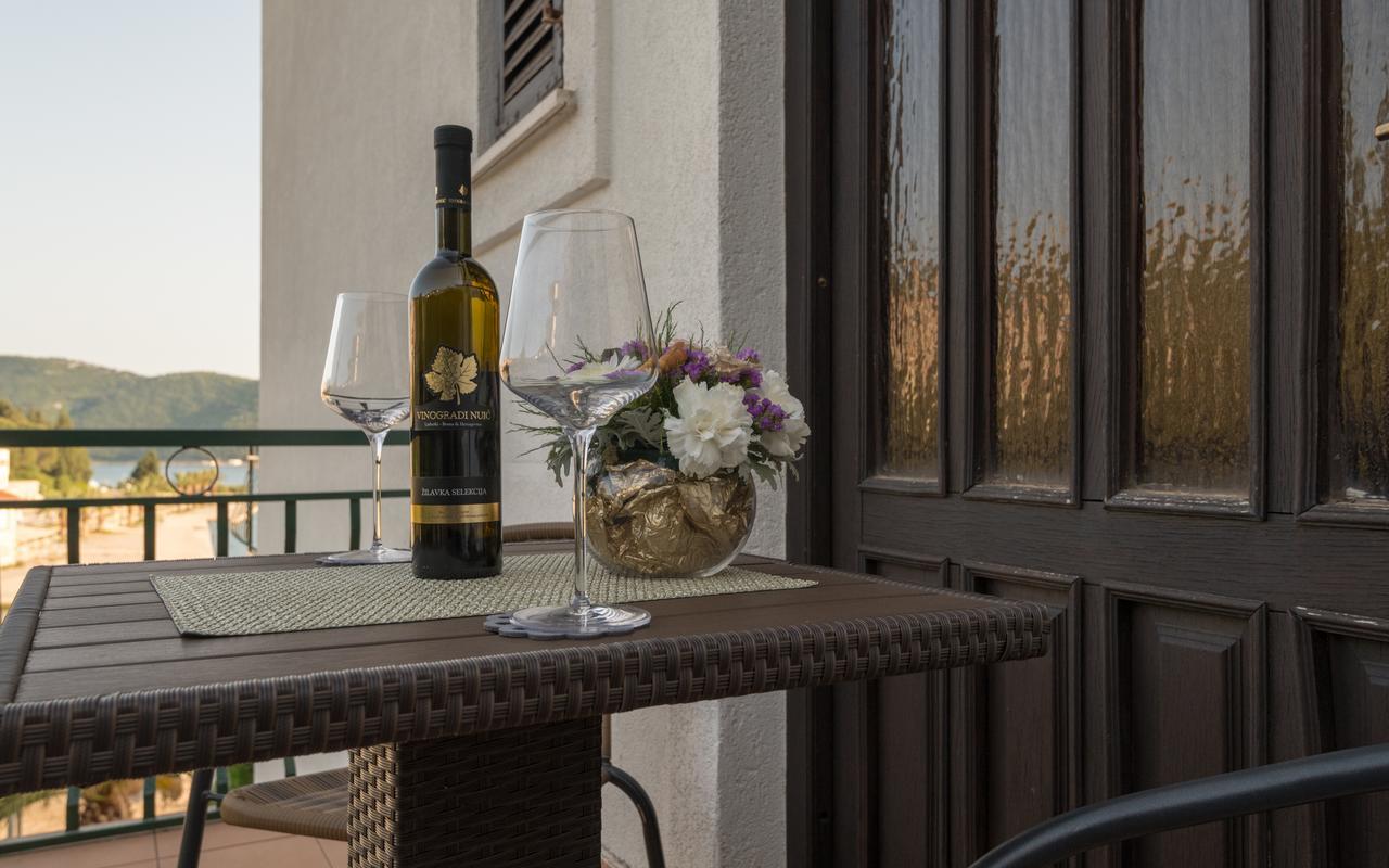 Apartments Villa Kresic Неум Екстериор снимка