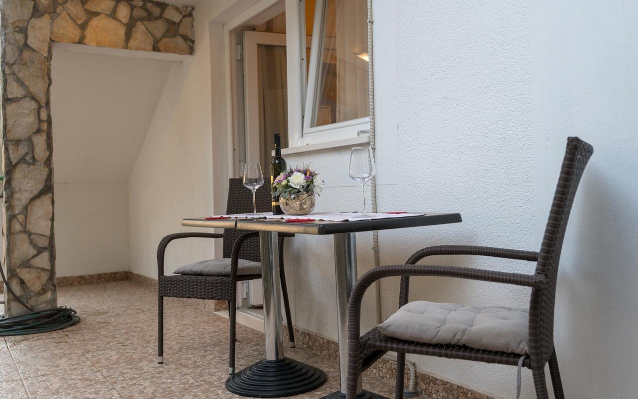 Apartments Villa Kresic Неум Екстериор снимка