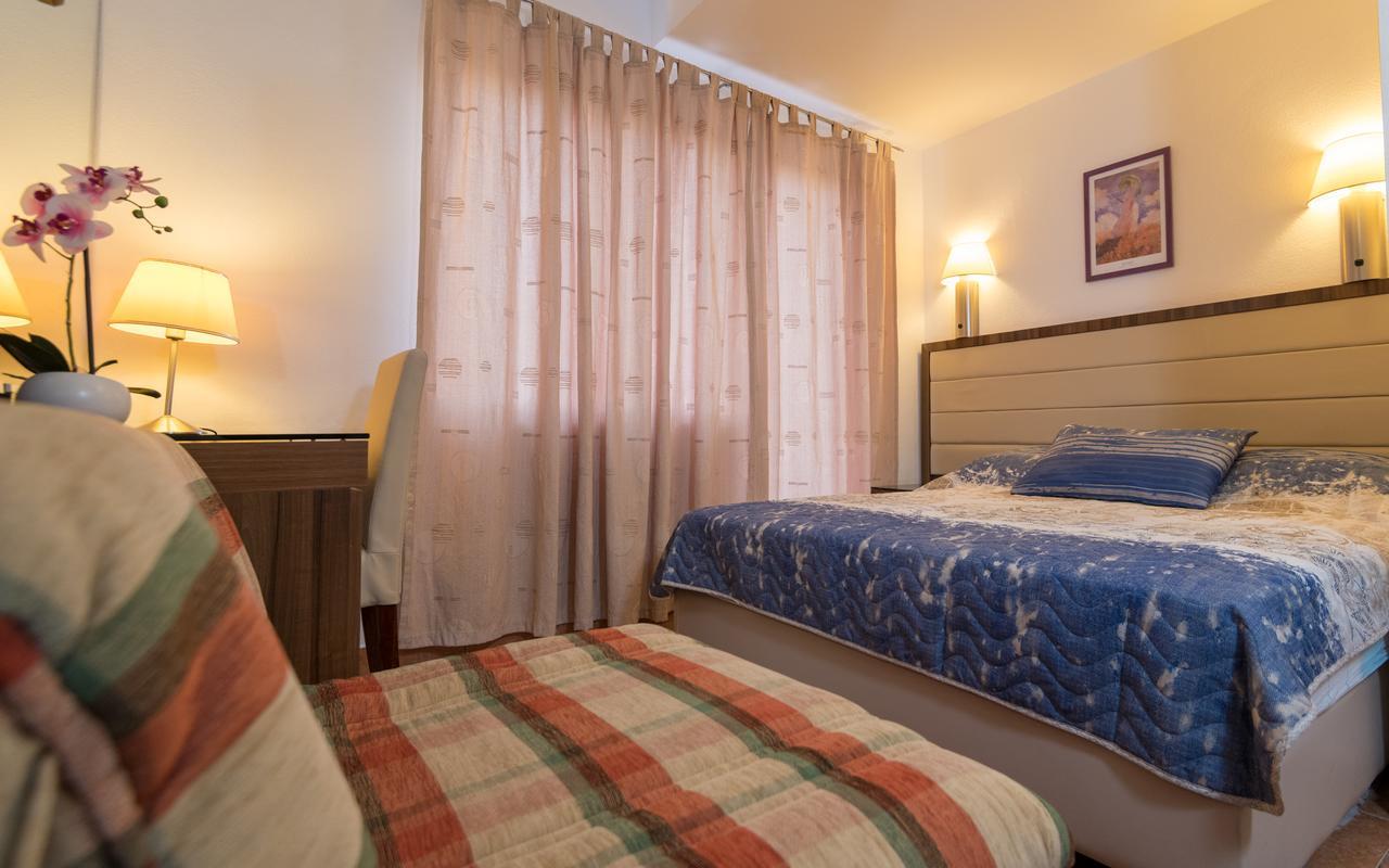 Apartments Villa Kresic Неум Екстериор снимка